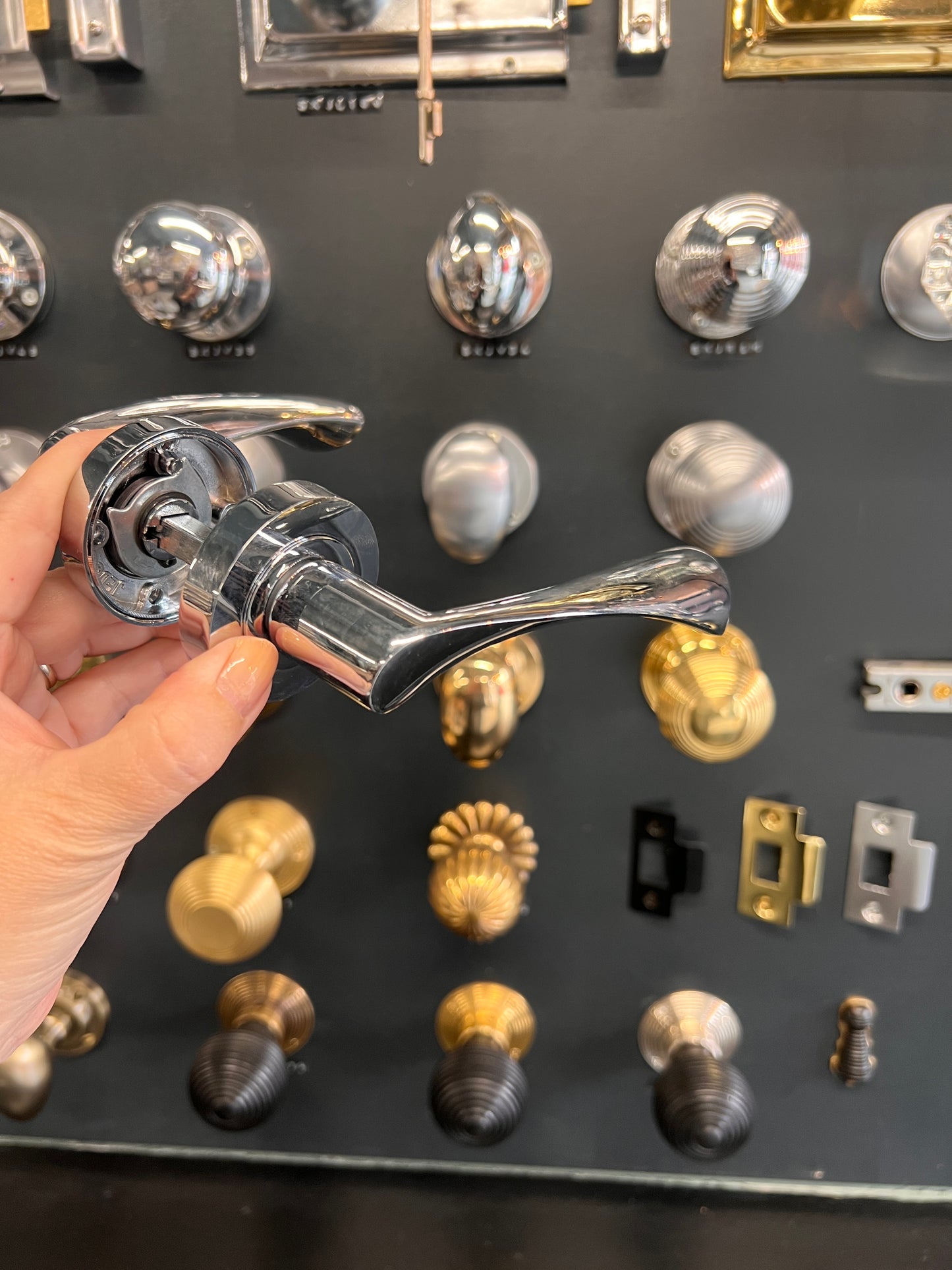 Polished Chrome Twist Lever Handles