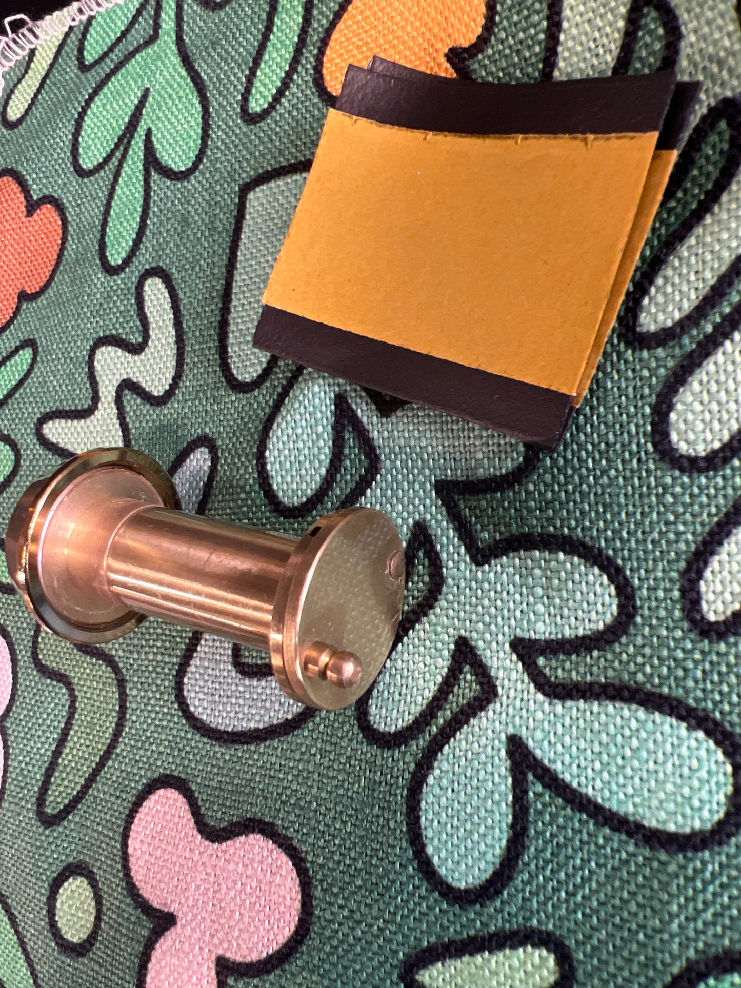 Polished brass 180. Door viewer with intumescent