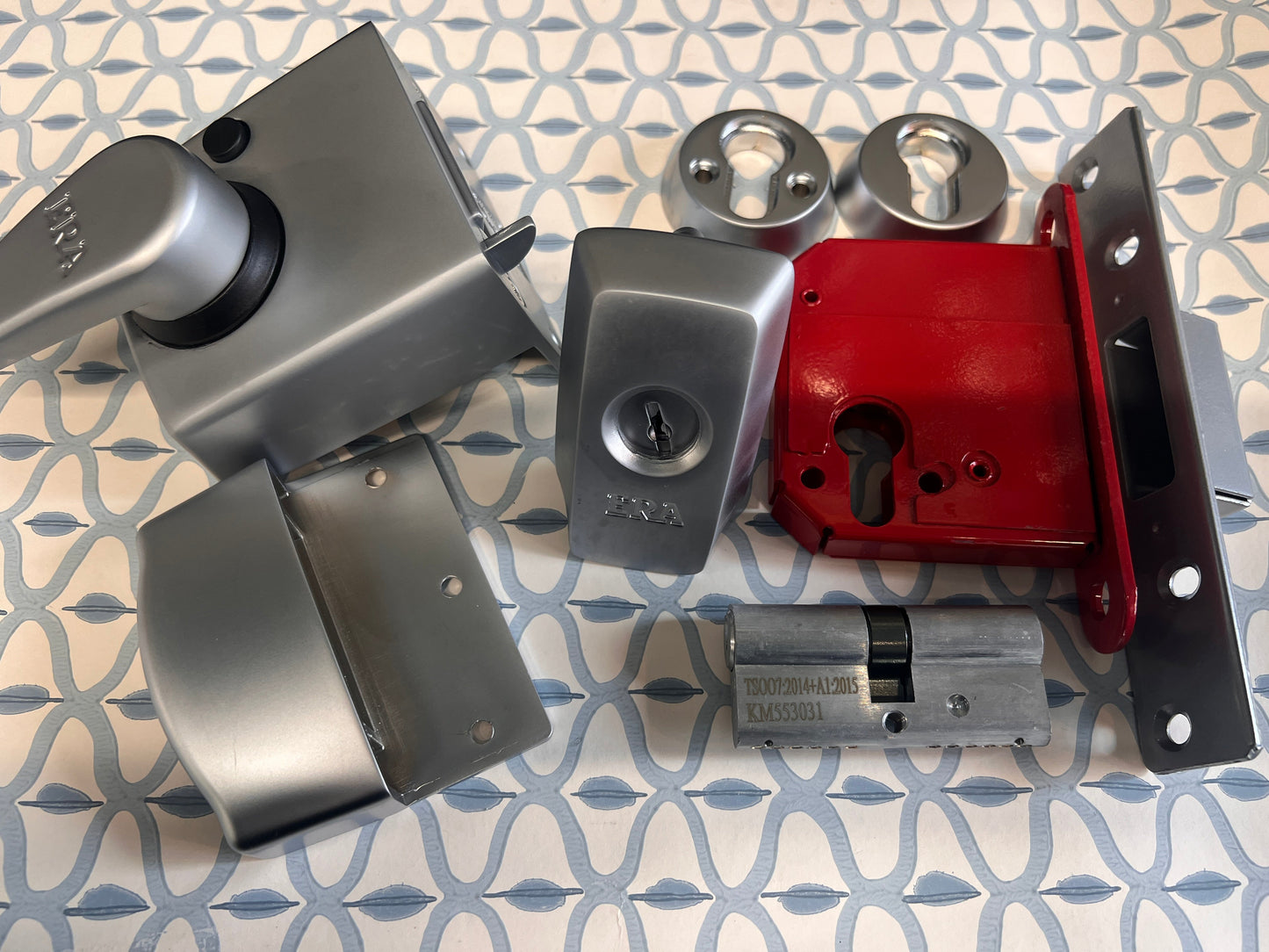 Era pair of British Standard locks, keyed alike