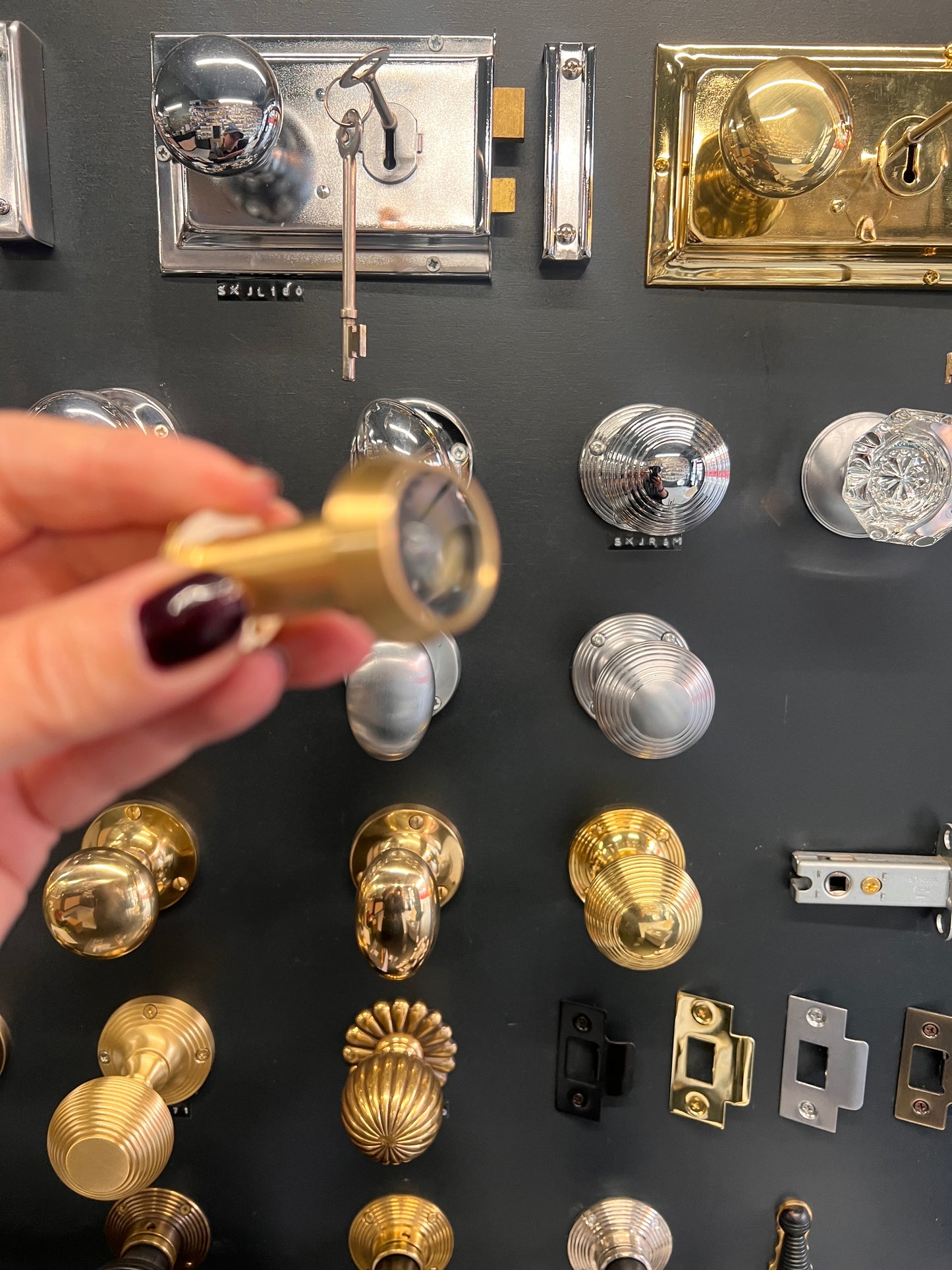 Satin brass 180. Door viewer with intumescent