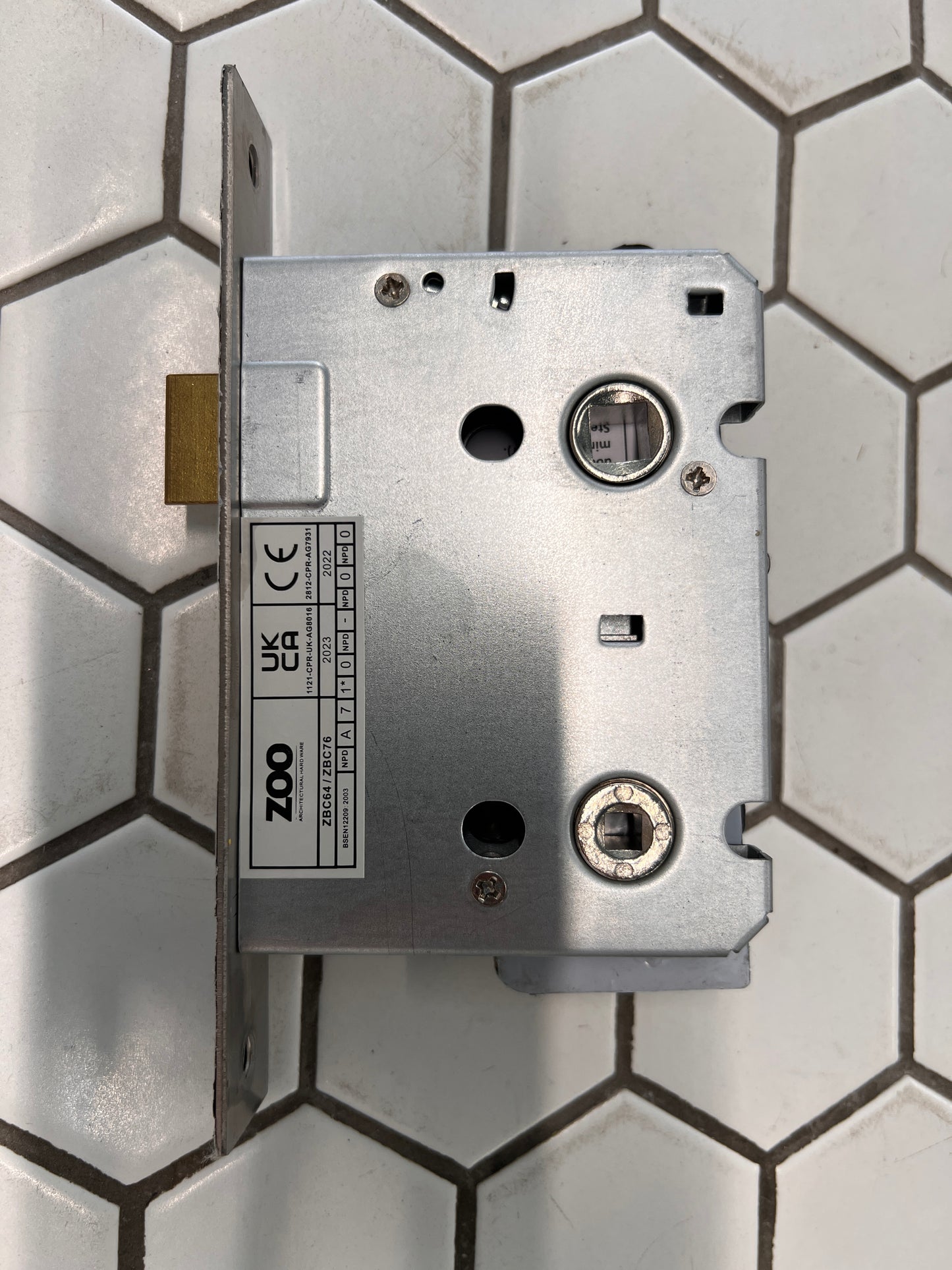 Bathroom sashlock 3” brass