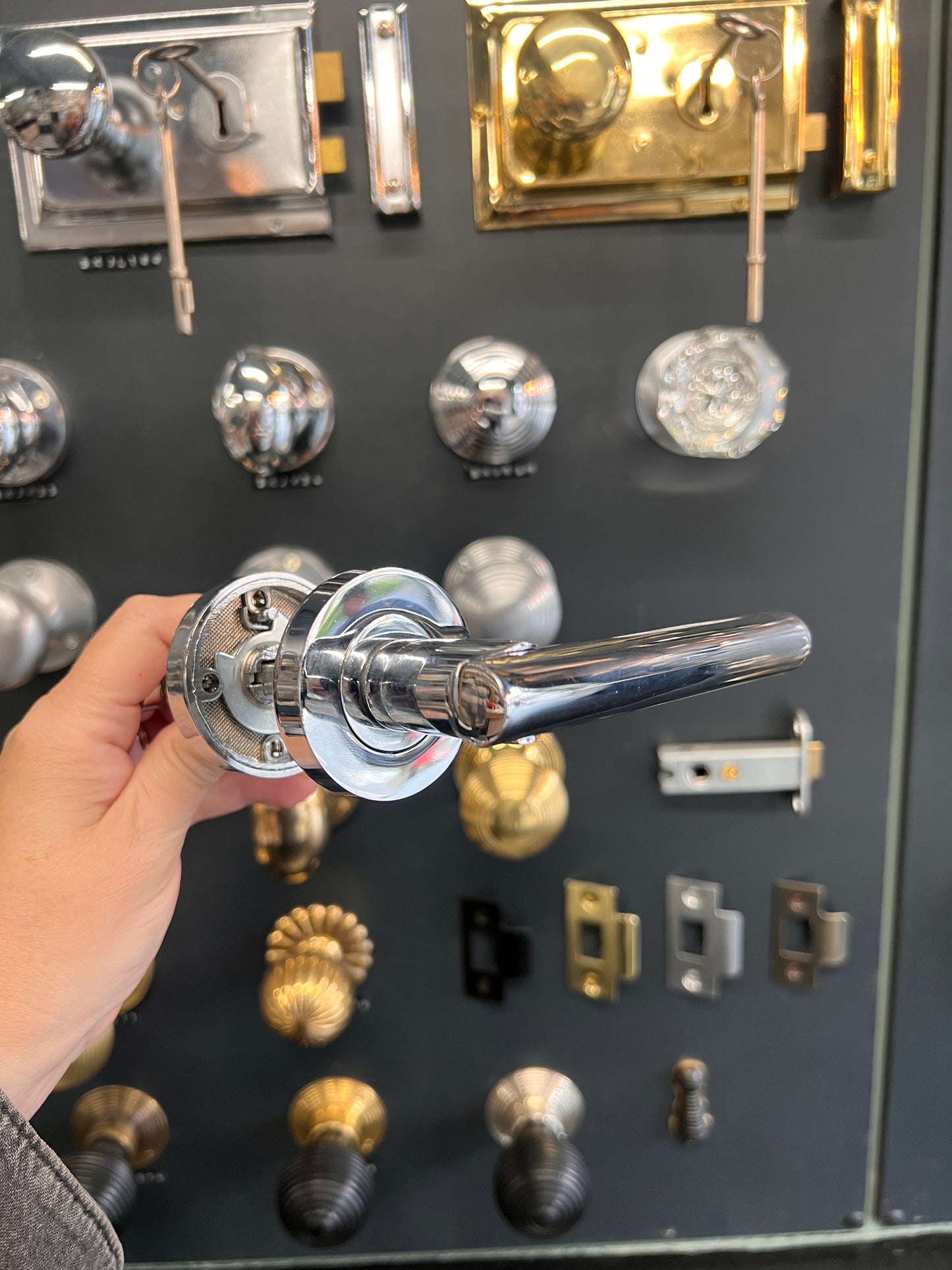 Polished chrome straight lever on rose handles