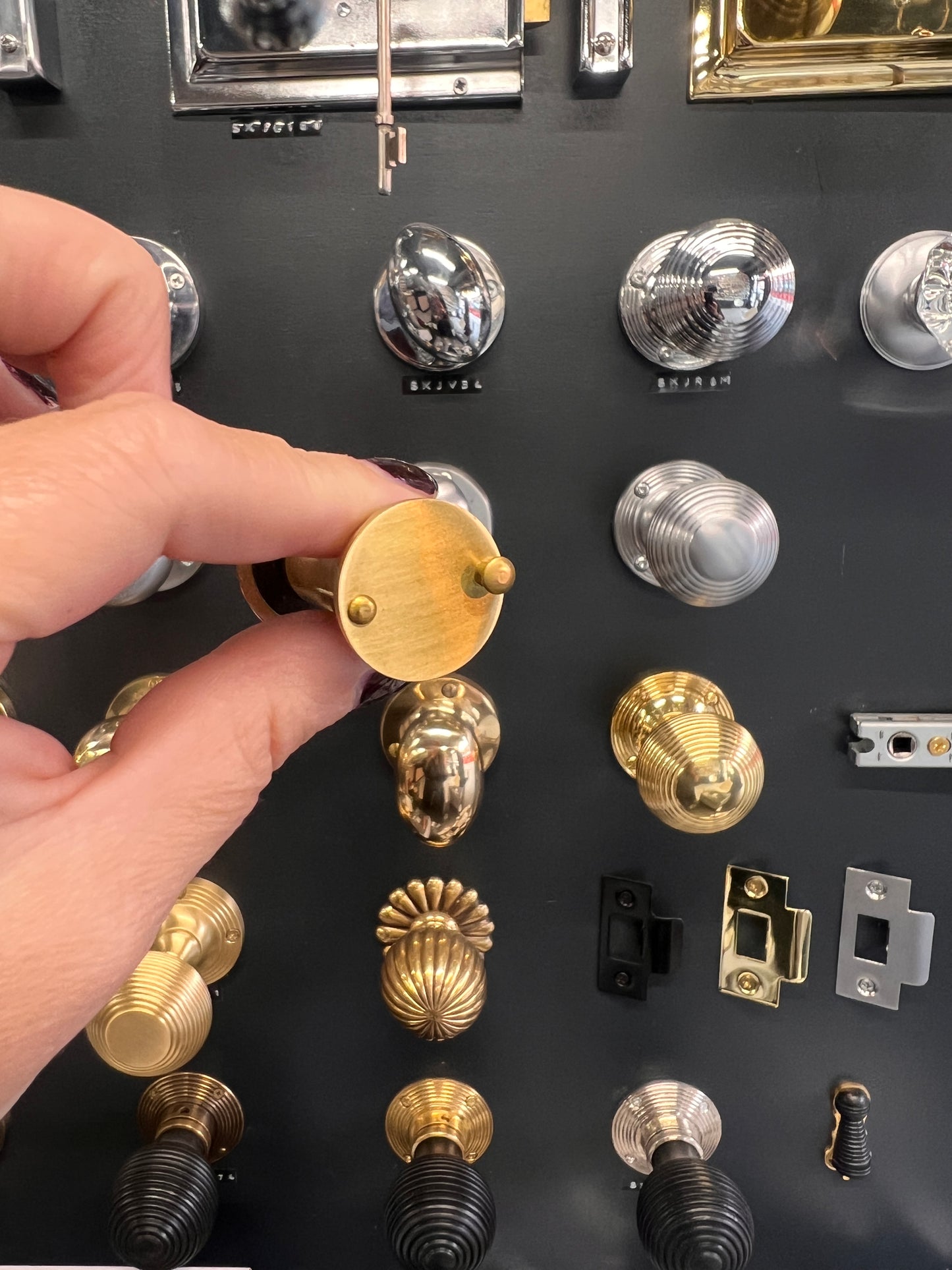 Satin brass 180. Door viewer with intumescent