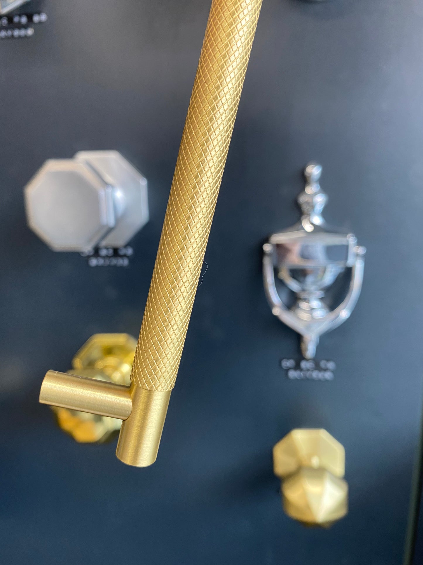Knurled pull handle Satin Brass