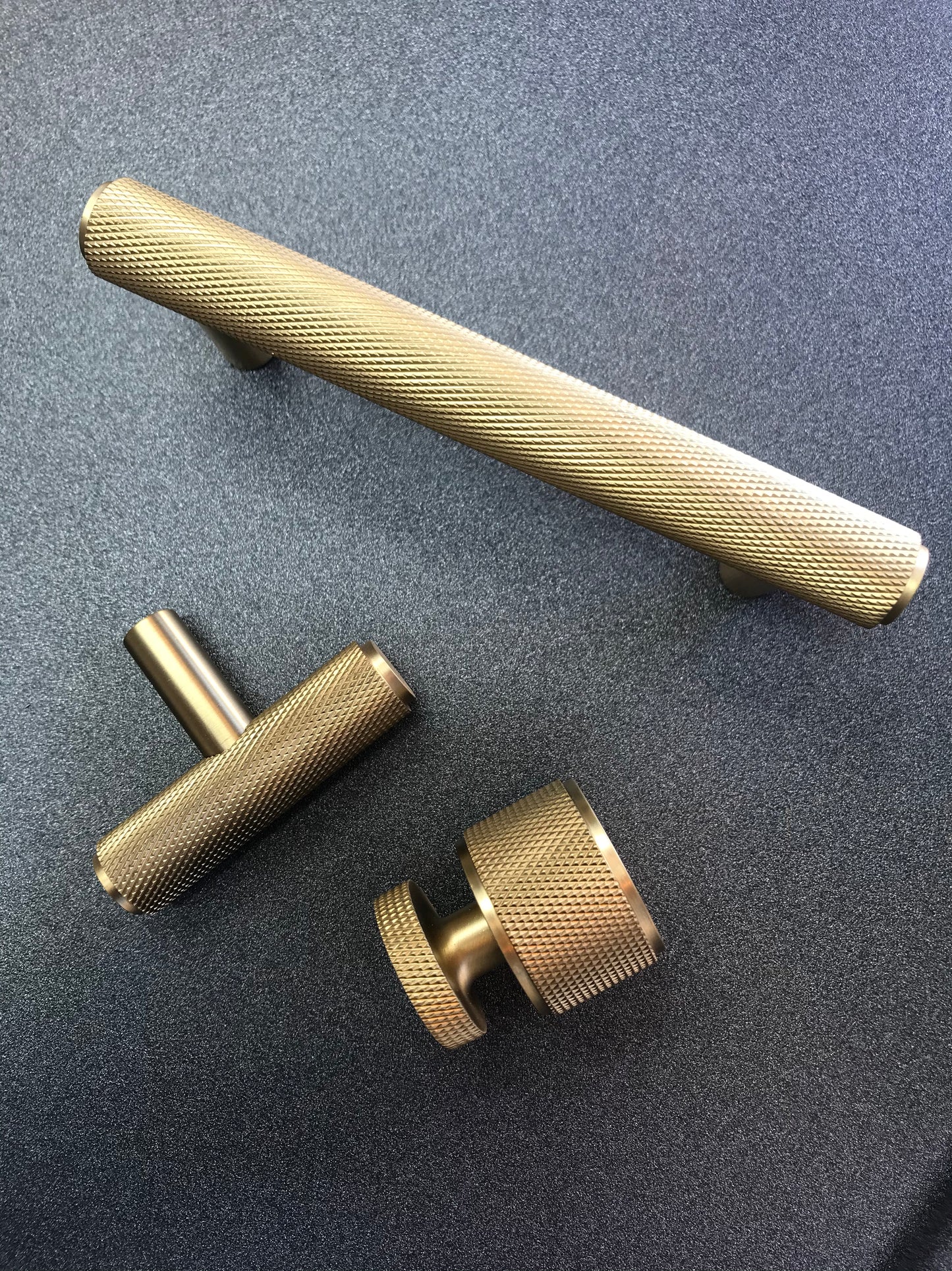 Piccadilly satin brass cabinet pull