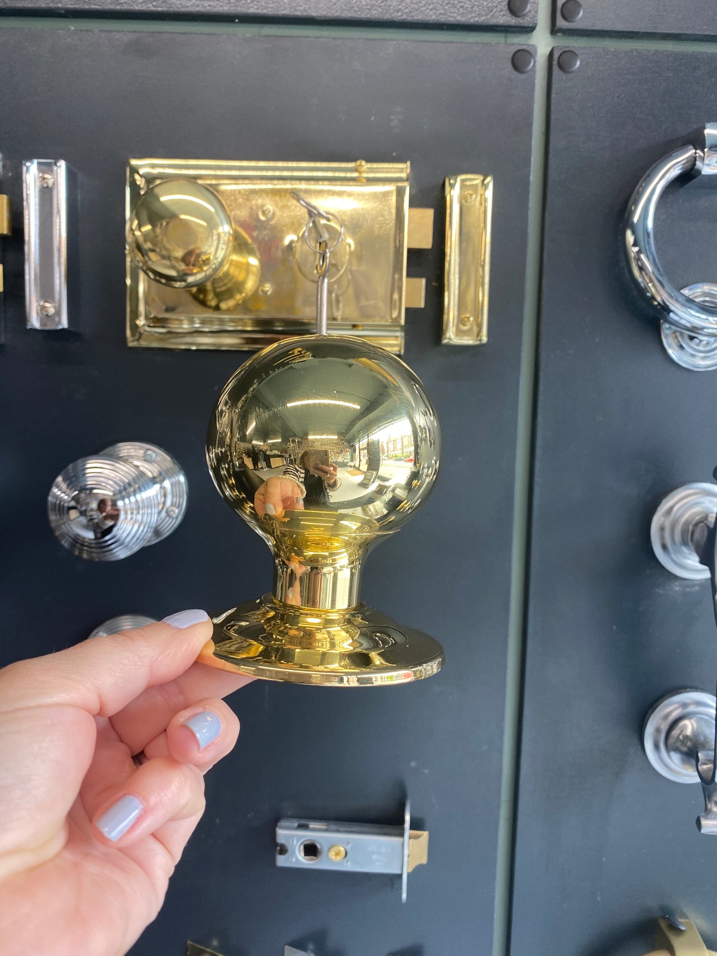 Large ball round centre door knob Polished Brass