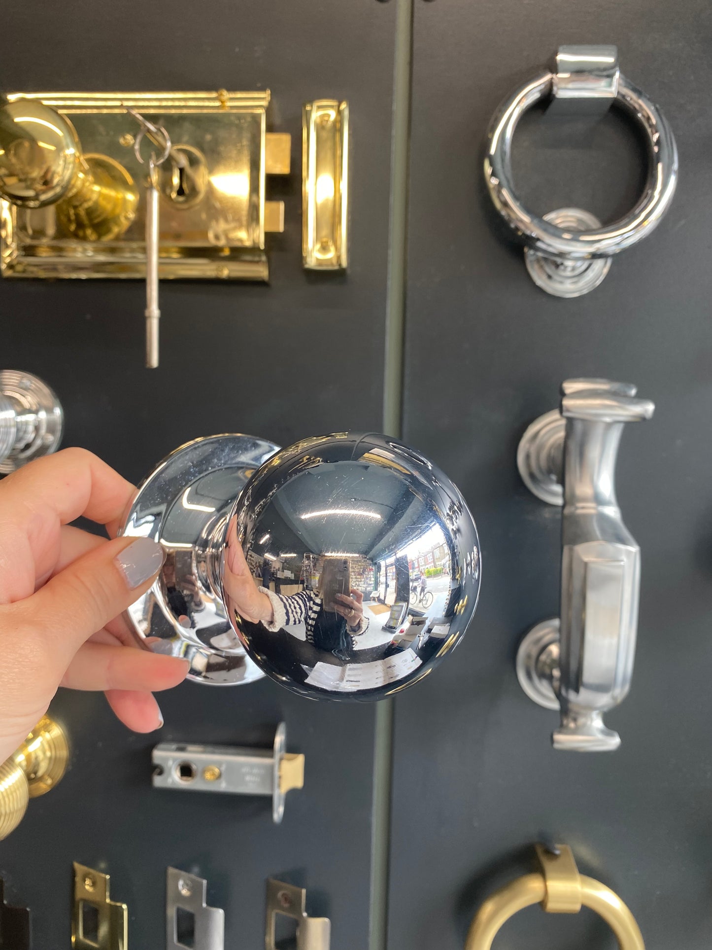 Large round ball centre door knob Polished Chrome