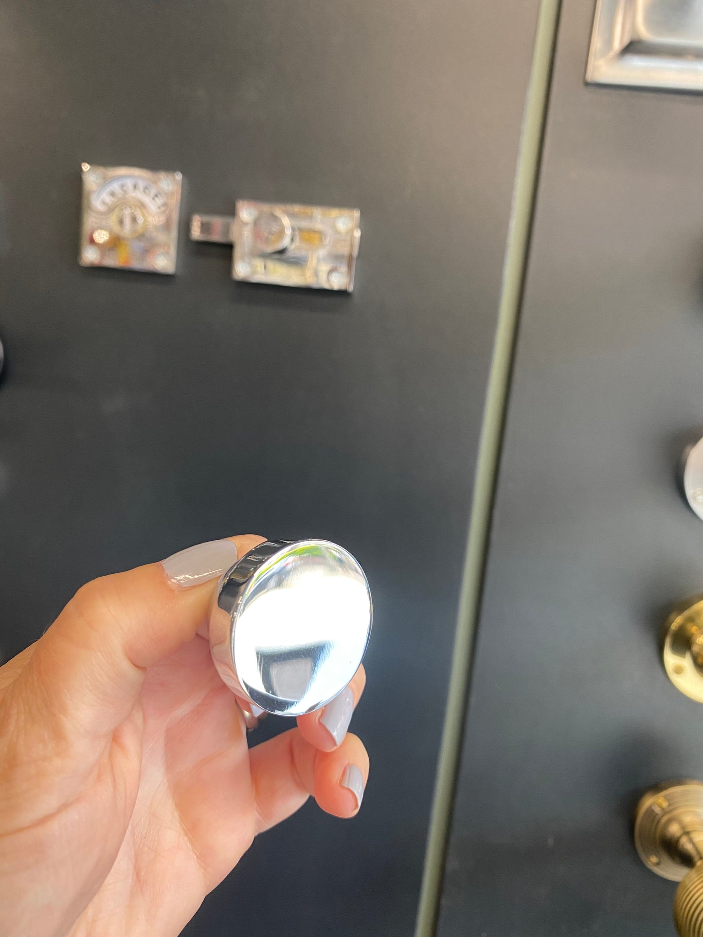 Polished chrome stepped knob