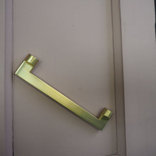 Satin brass Apollo handle