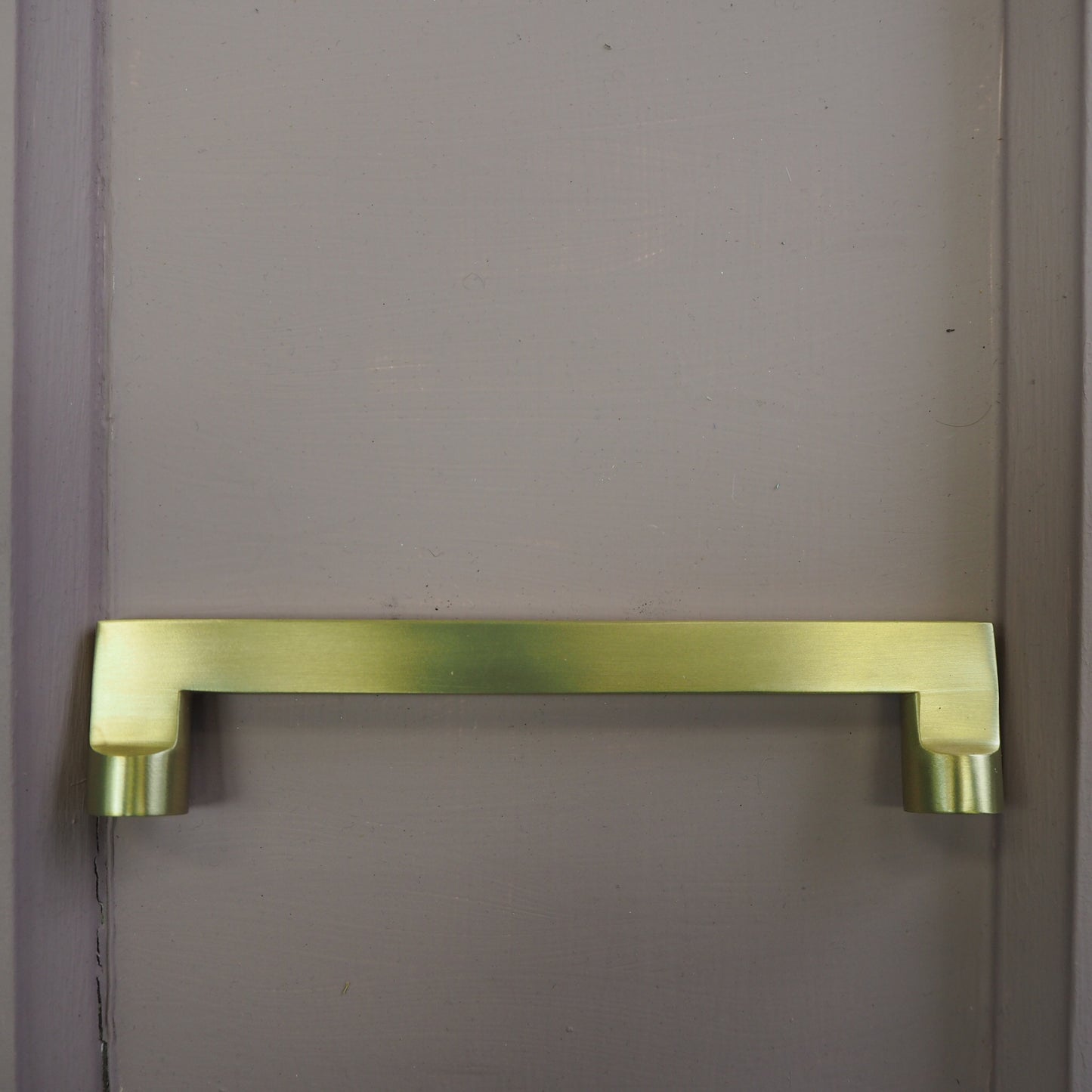 Satin brass Apollo handle