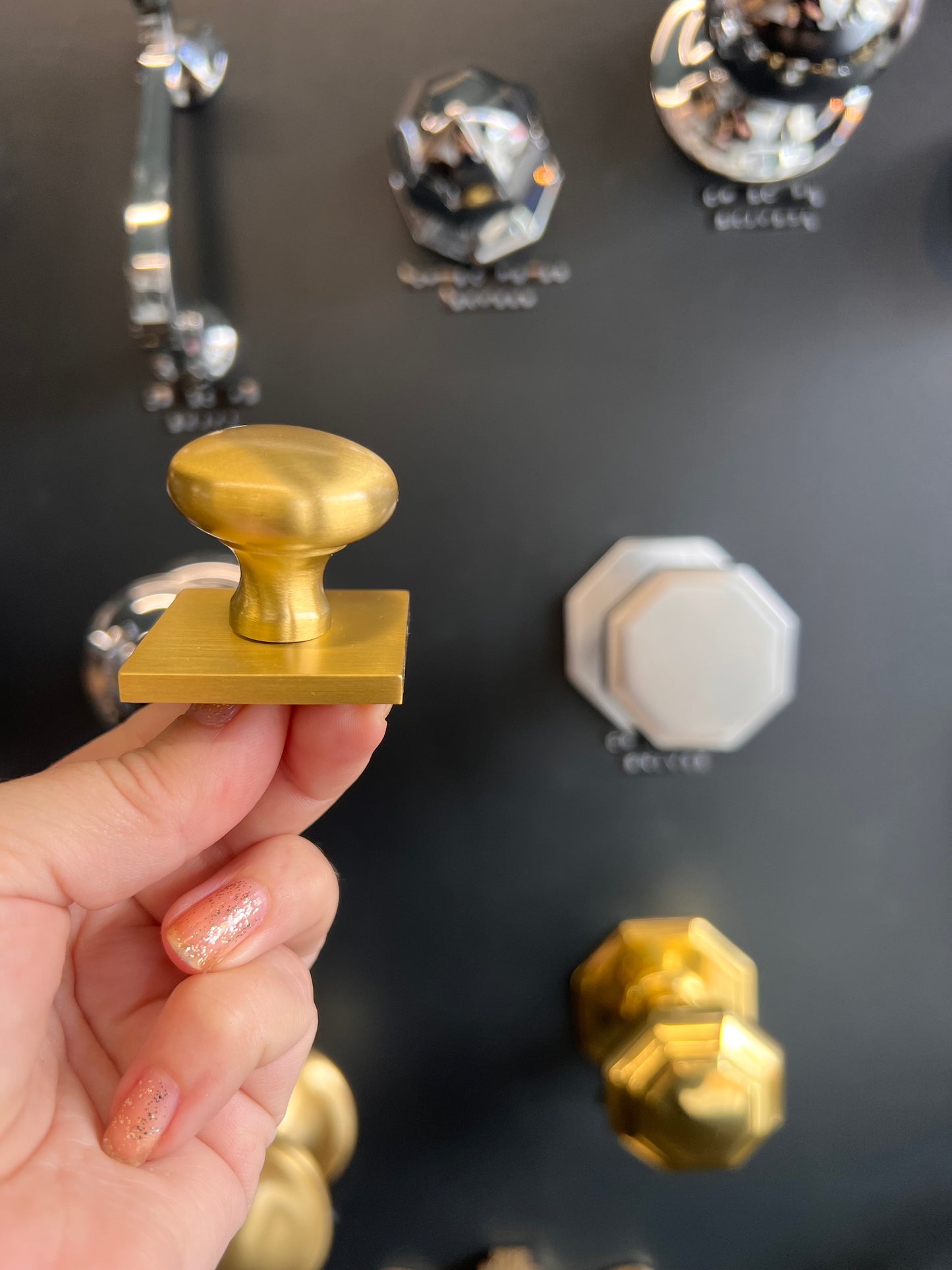 Victorian round cabinet knob with square backplate in satin brass