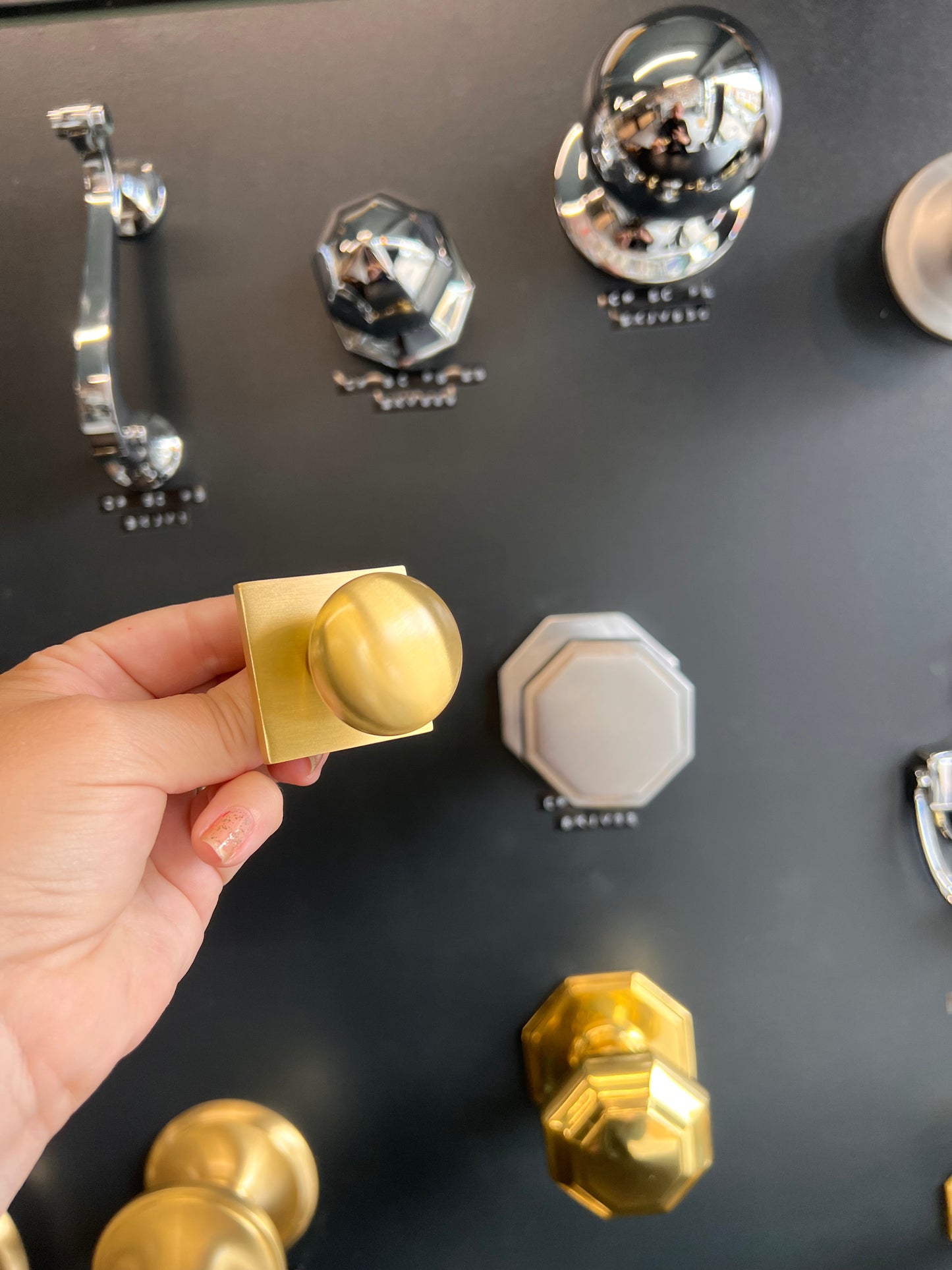 Victorian round cabinet knob with square backplate in satin brass