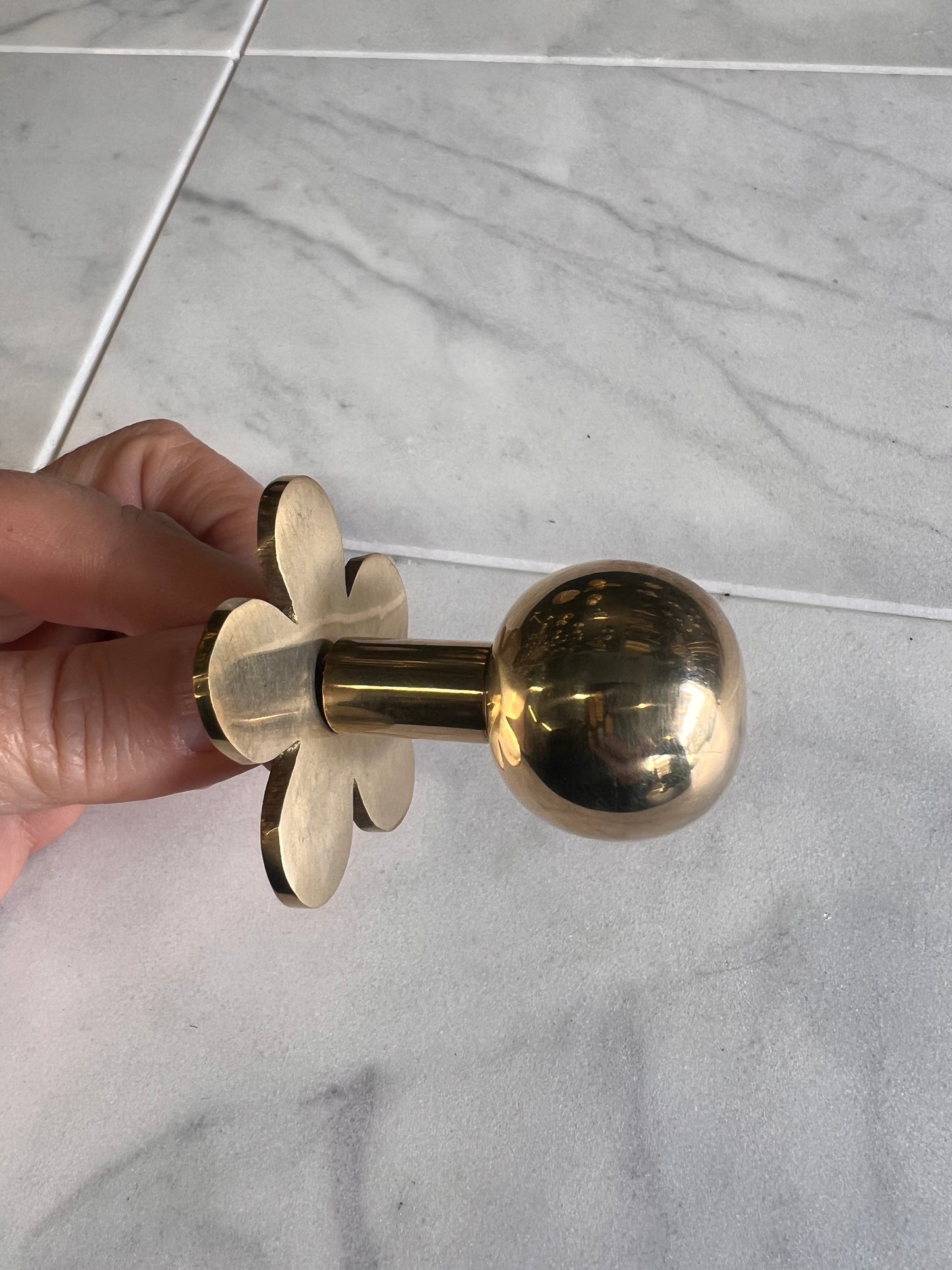 Solid brass flower cabinet knob