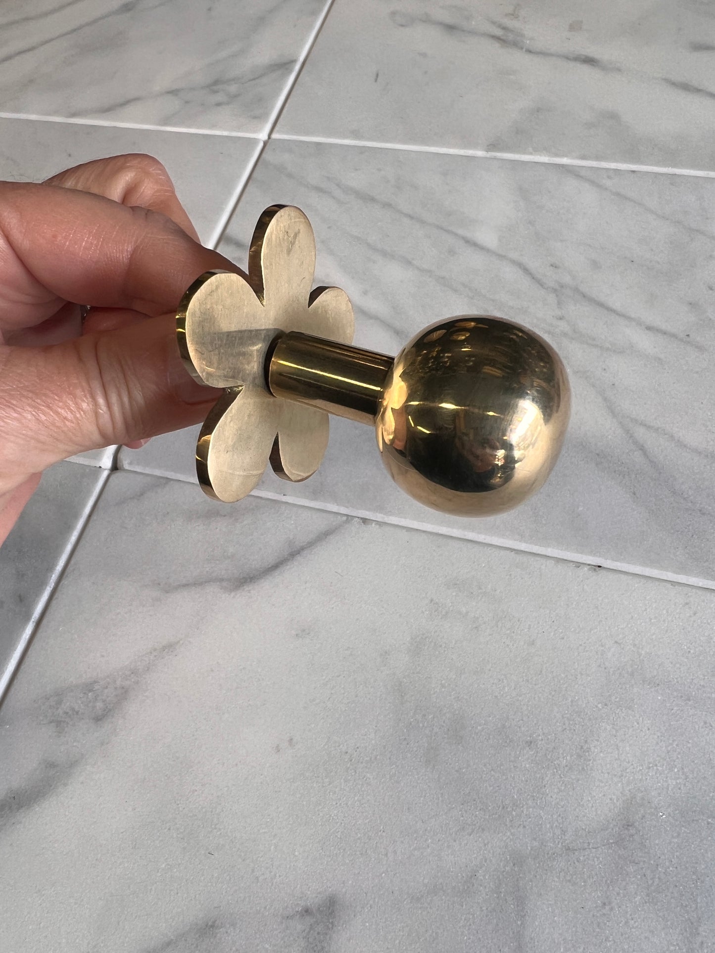 Solid brass flower cabinet knob