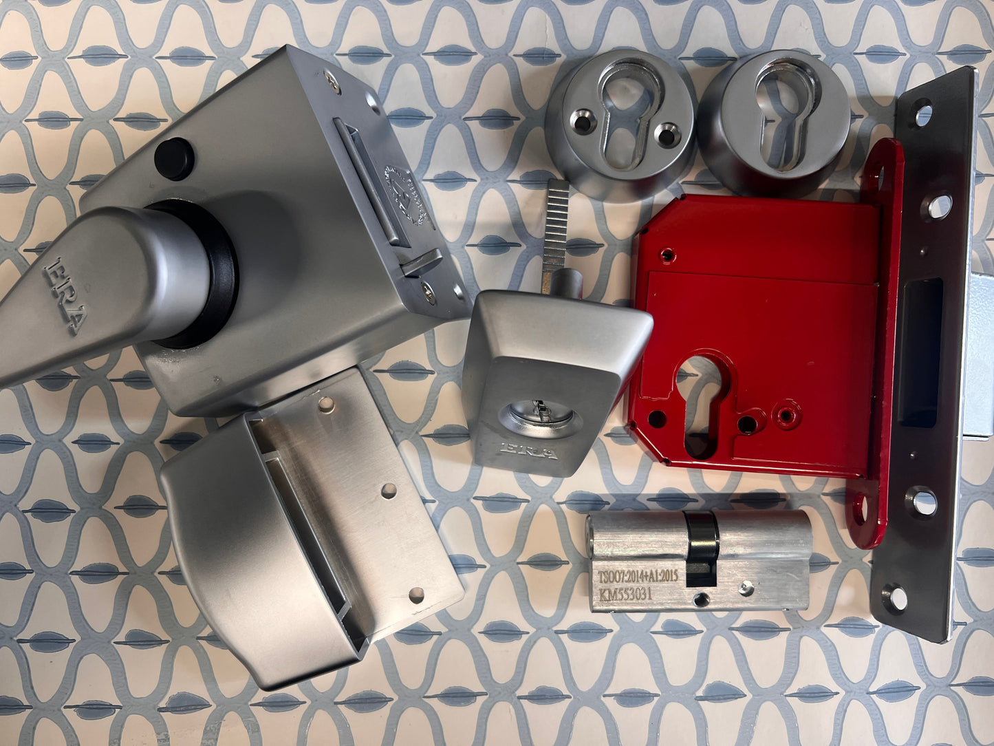 Era pair of British Standard locks, keyed alike