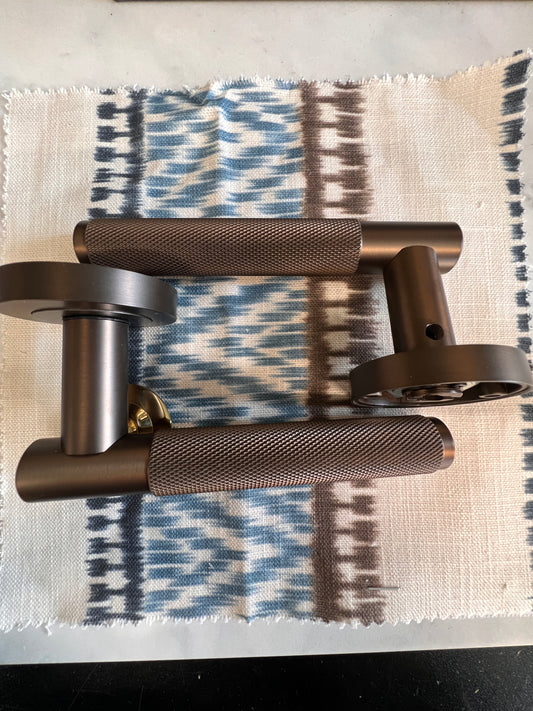 Dark bronze knurled pair of lever handles