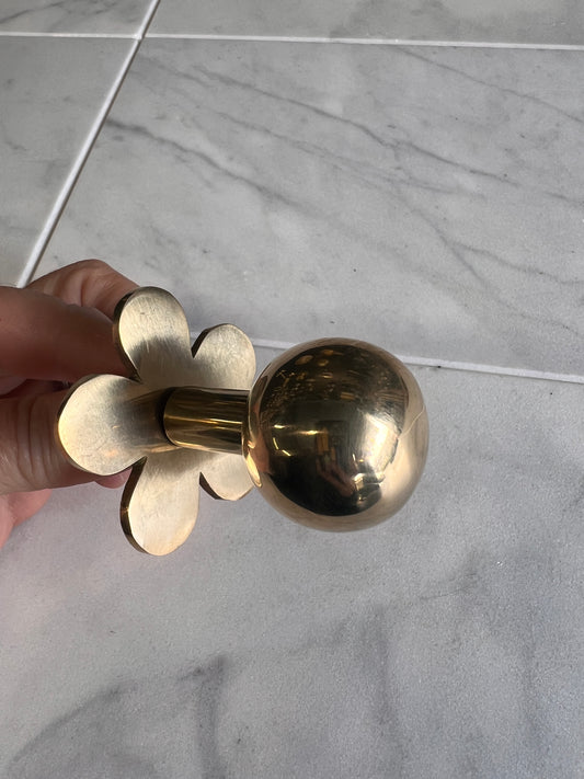 Solid brass flower cabinet knob