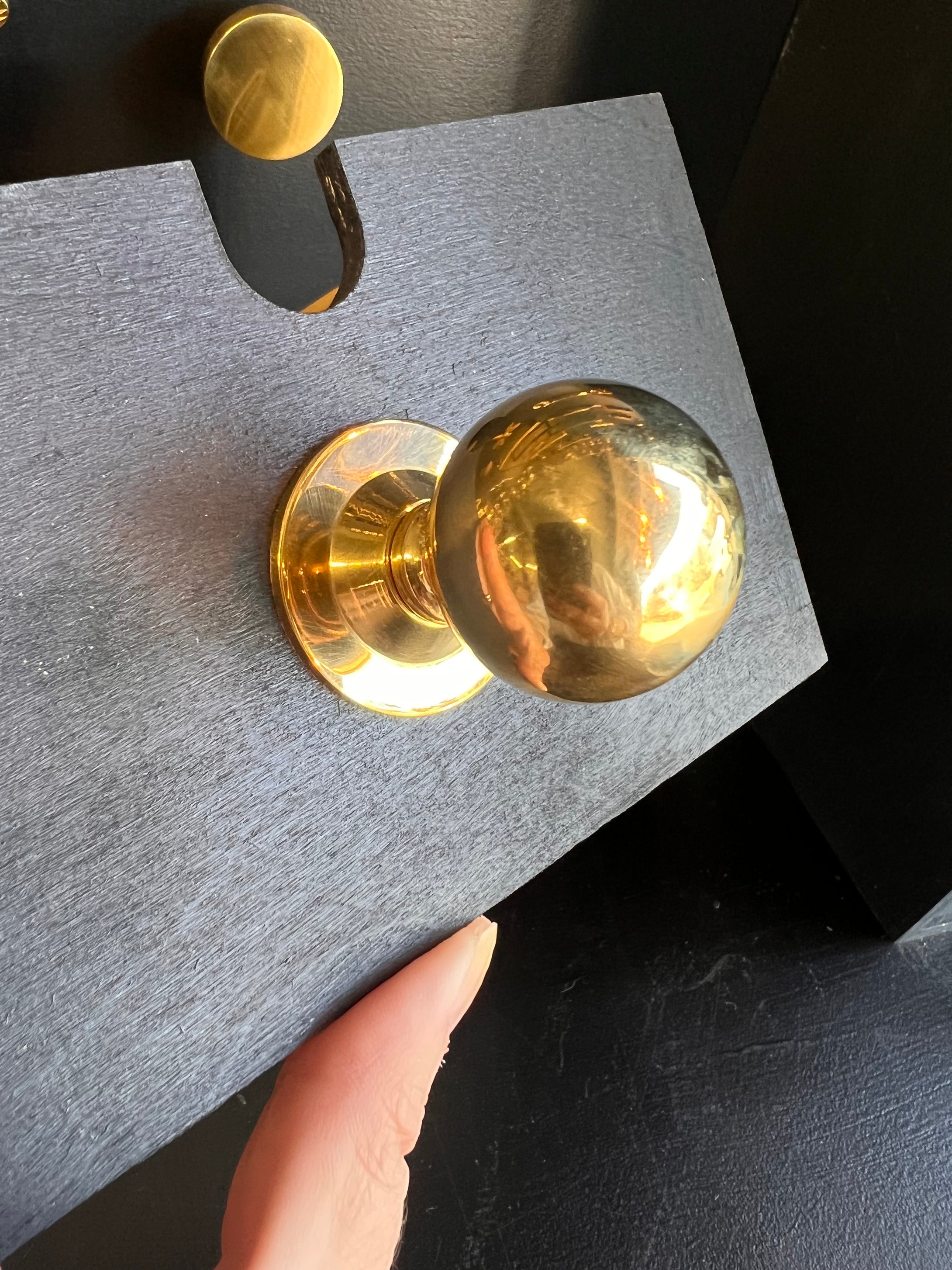 Polished brass ball cabinet knob