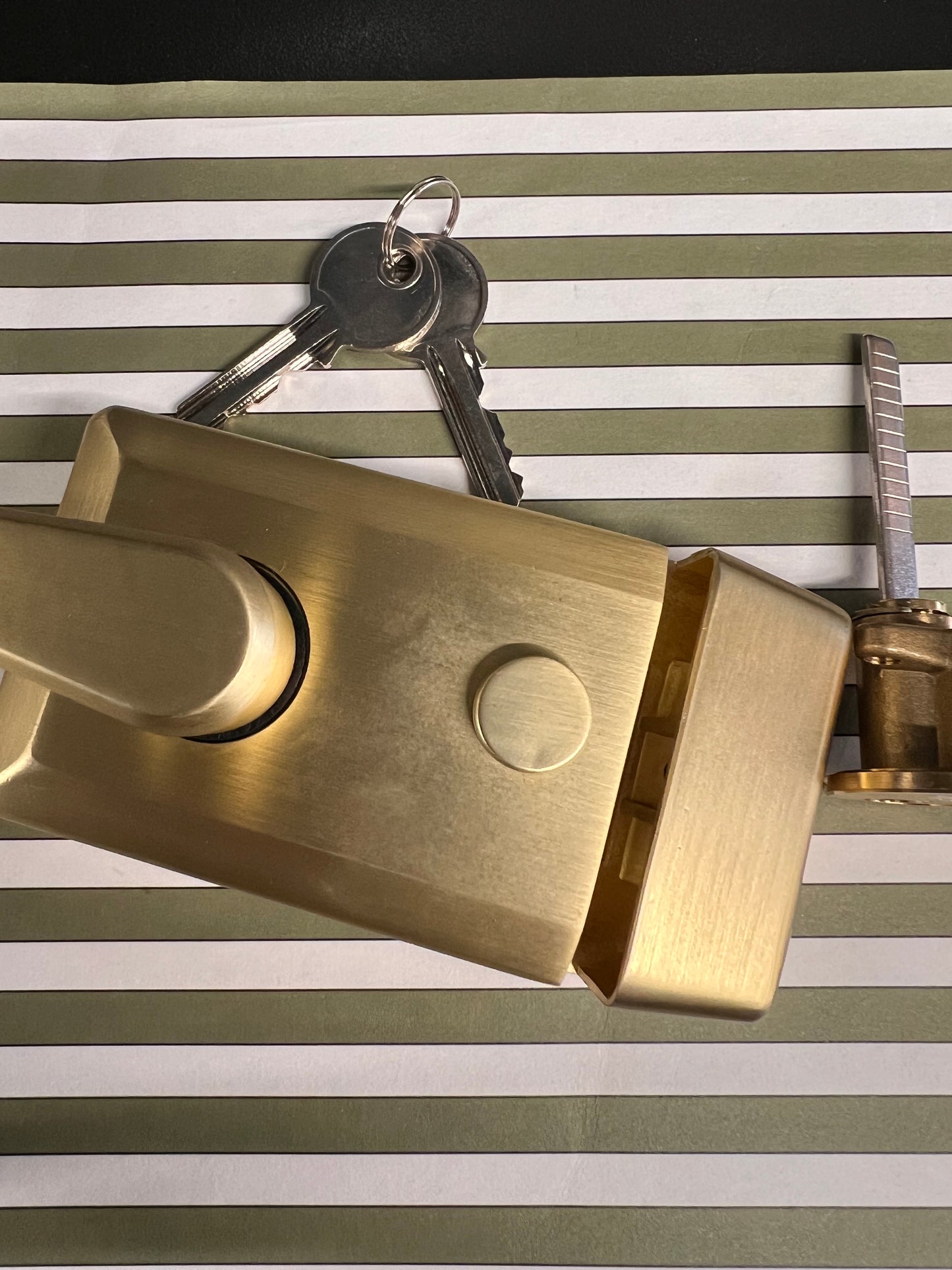 Satin Brass 60mm nightlatch