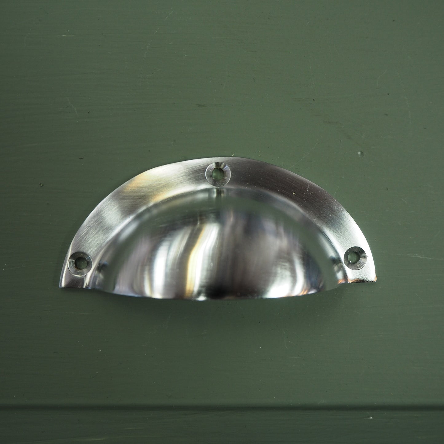 Satin chrome drawer pull