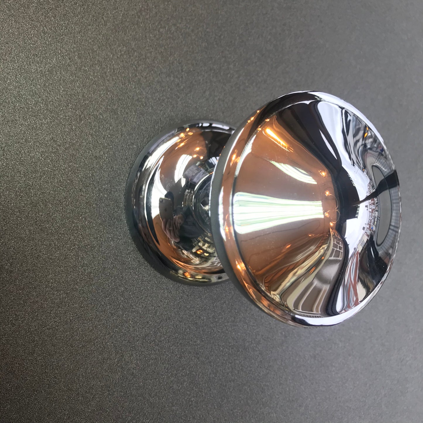 Polished Chrome Round Centre Door Knob