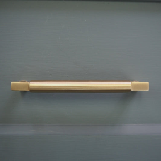 Bauhaus satin brass pull handle