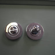 Bathroom turn and release in polished chrome
