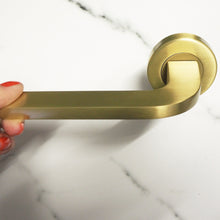Load image into Gallery viewer, Bellagio satin brass lever on rose (pair)