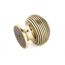 Load image into Gallery viewer, Aged brass beehive knob