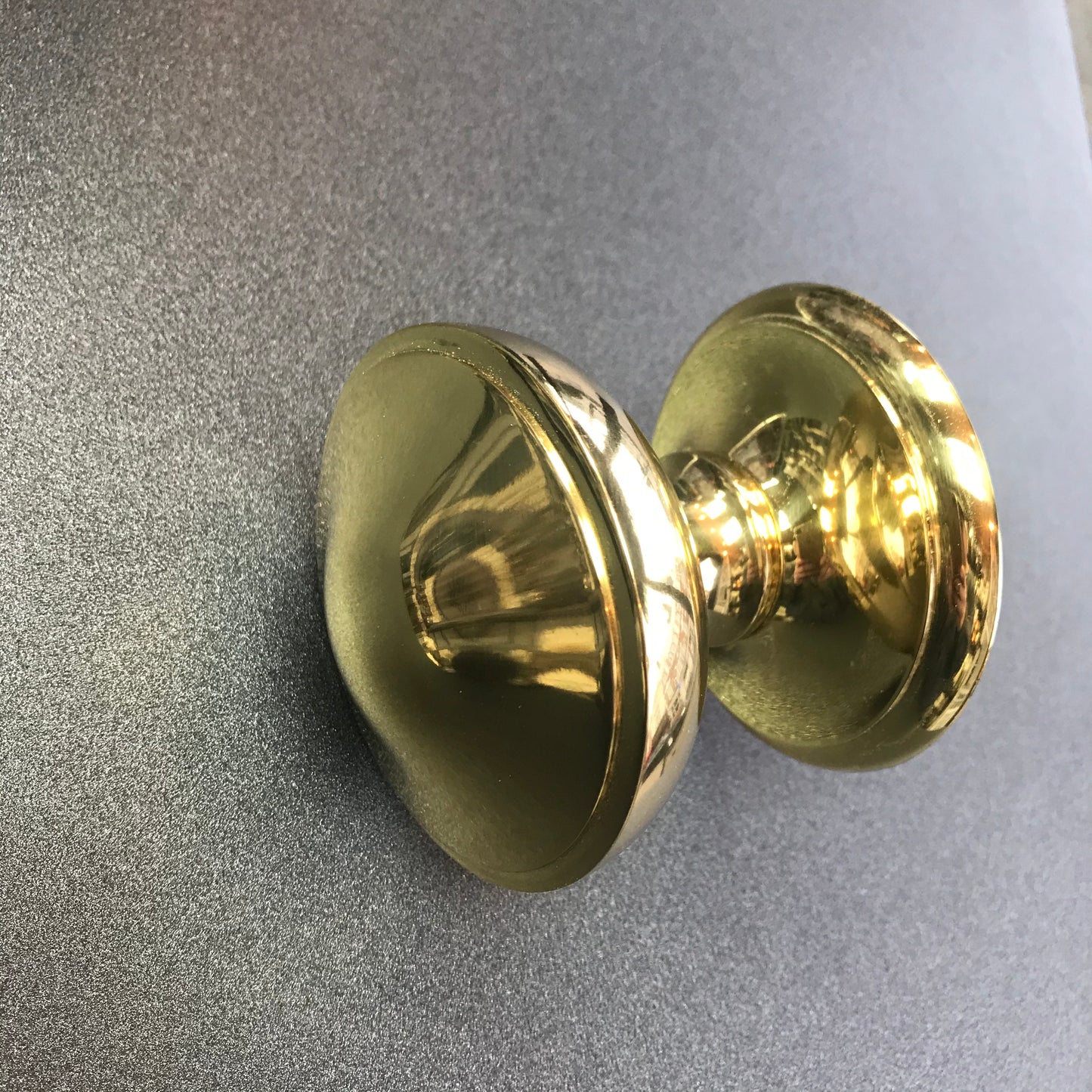 Polished Brass Round Centre Door Knob