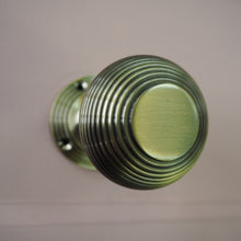 Load image into Gallery viewer, Antique brass Reeded mortice knob (pair)