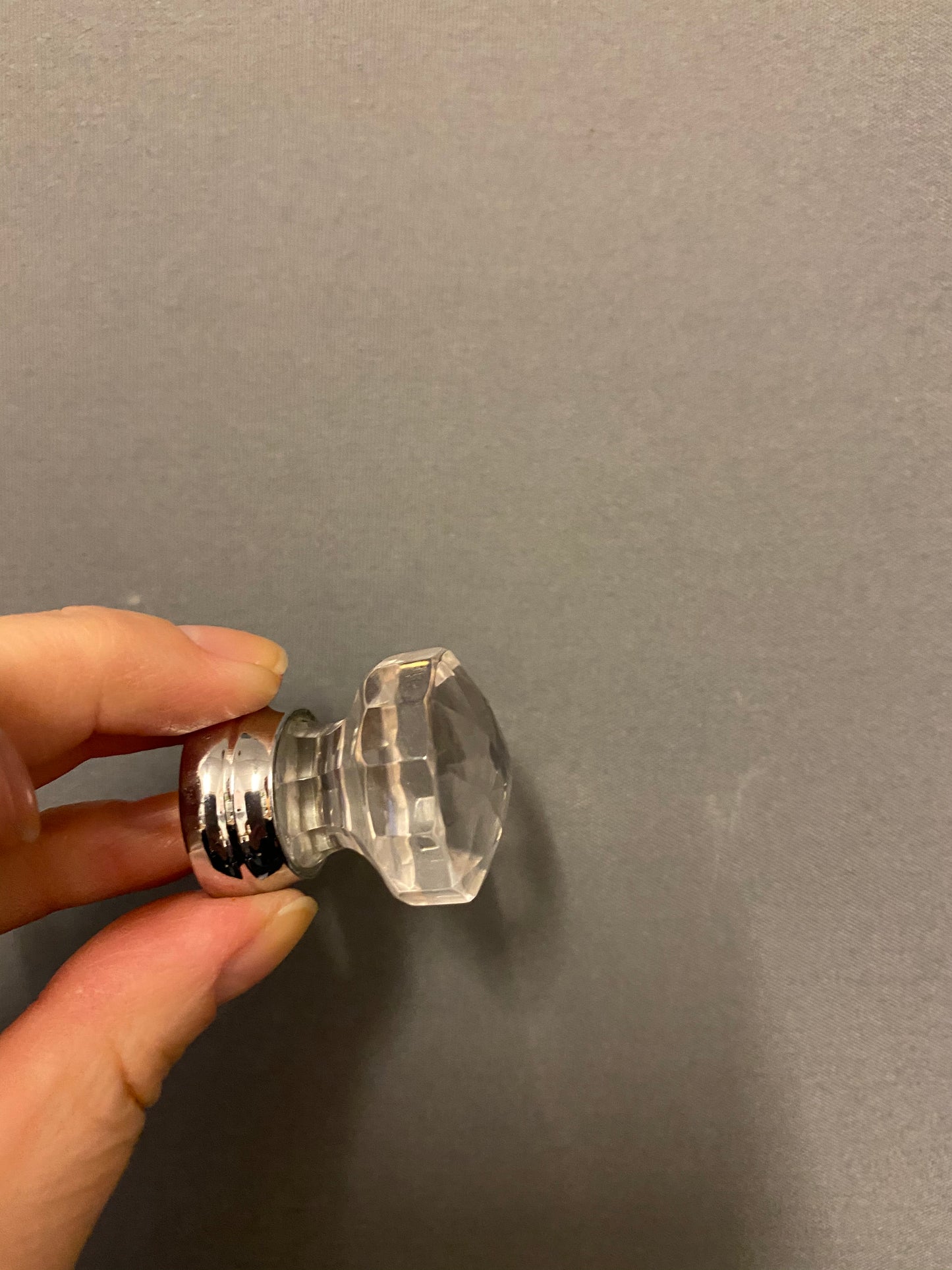 Perspex faceted knob