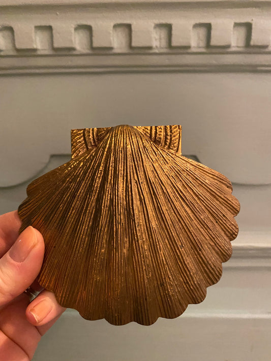 Scalloped Shell Natural brass door knocker