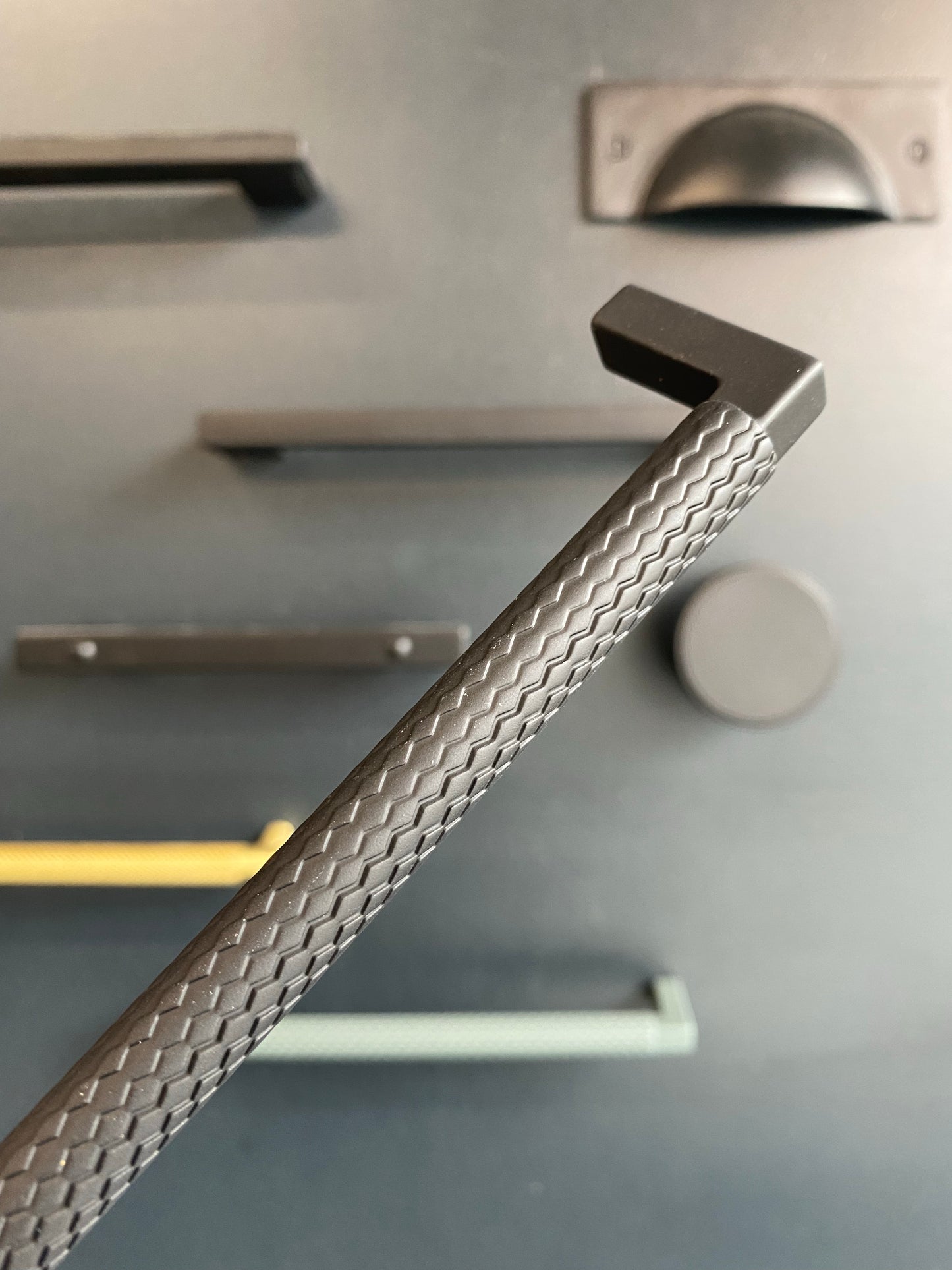 Knurled soft black pull handle