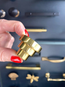 Polished brass stepped cupboard knob 32mm