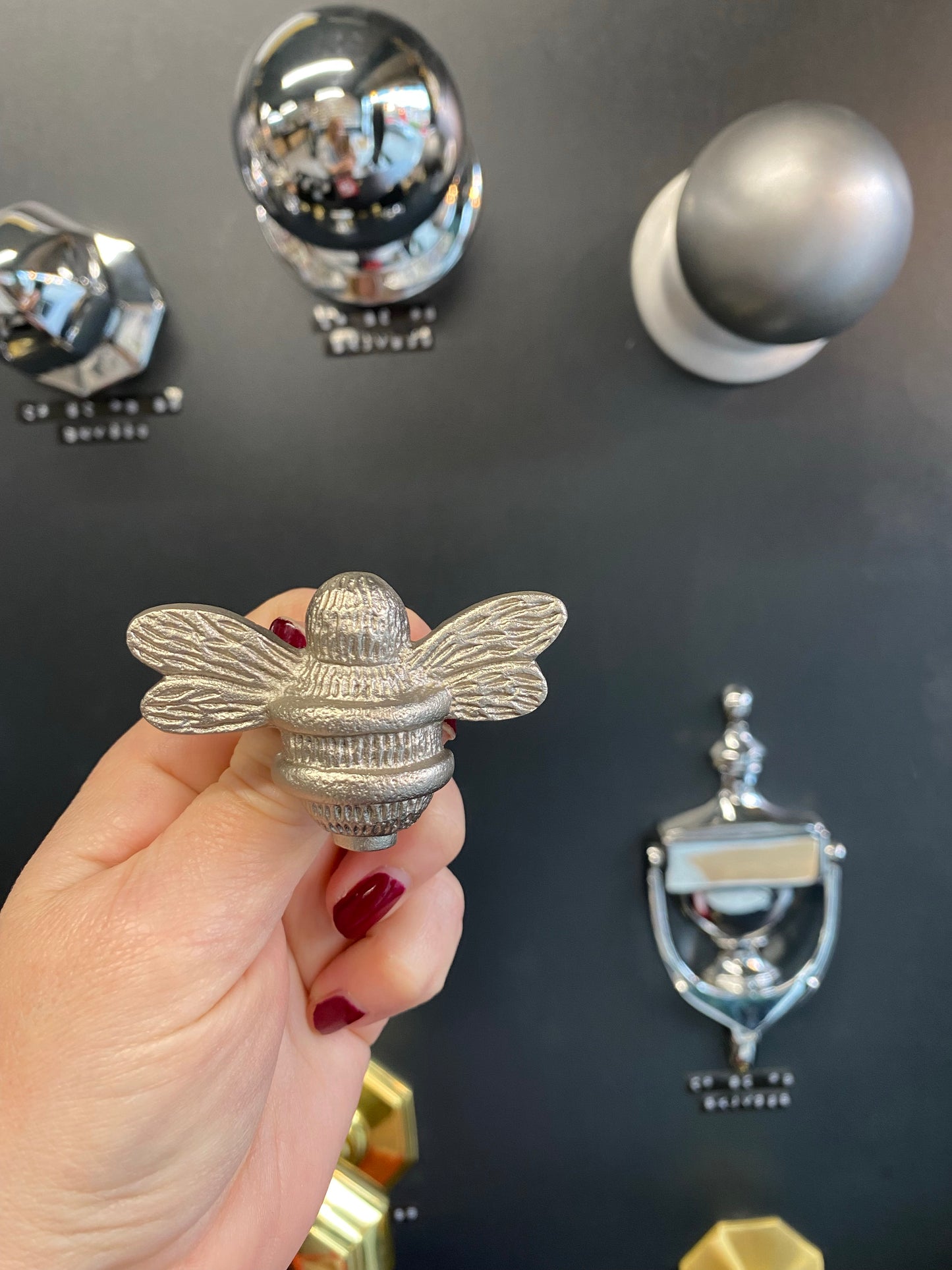 Satin Silver Bee Drawer Cabinet Knob